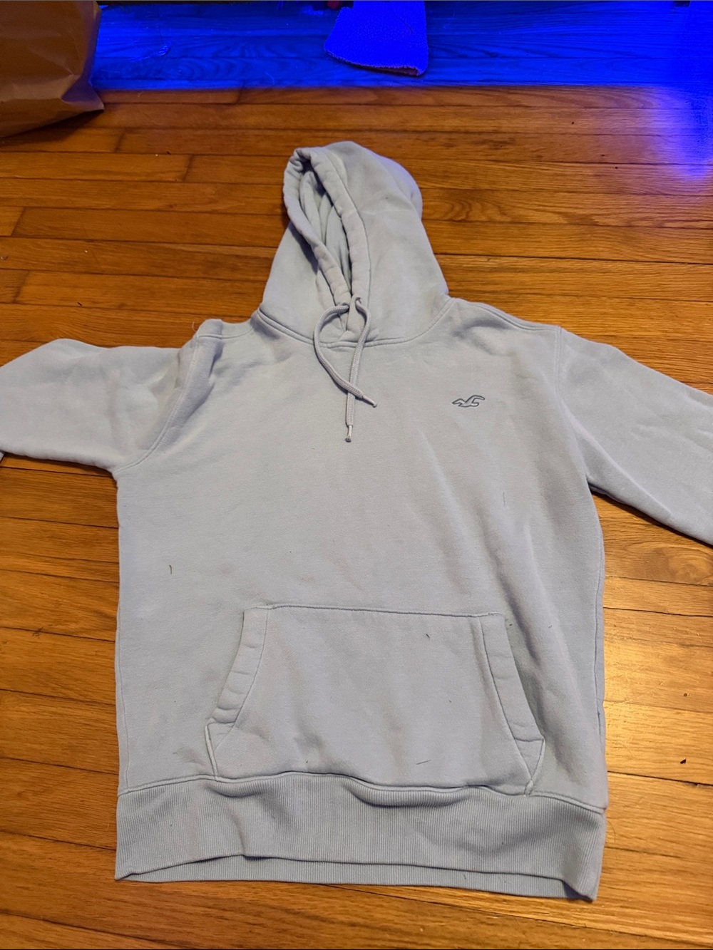Hollister Men's Pale Blue Pullover Hoodie with Small Logo